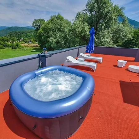 Lohovo Villa Bukva